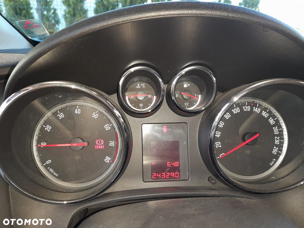 Opel Astra - 20