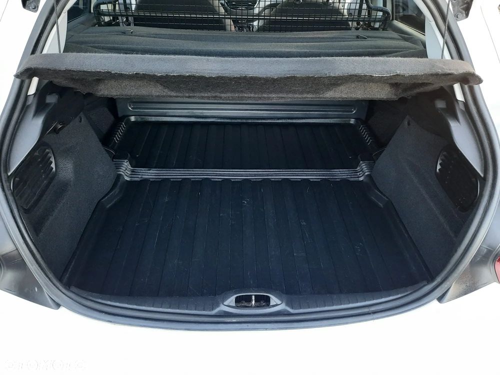 Peugeot 208 1.6 BlueHDi Active - 18