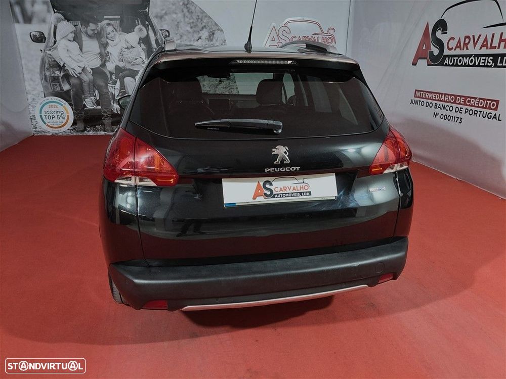 Peugeot 2008 - 12