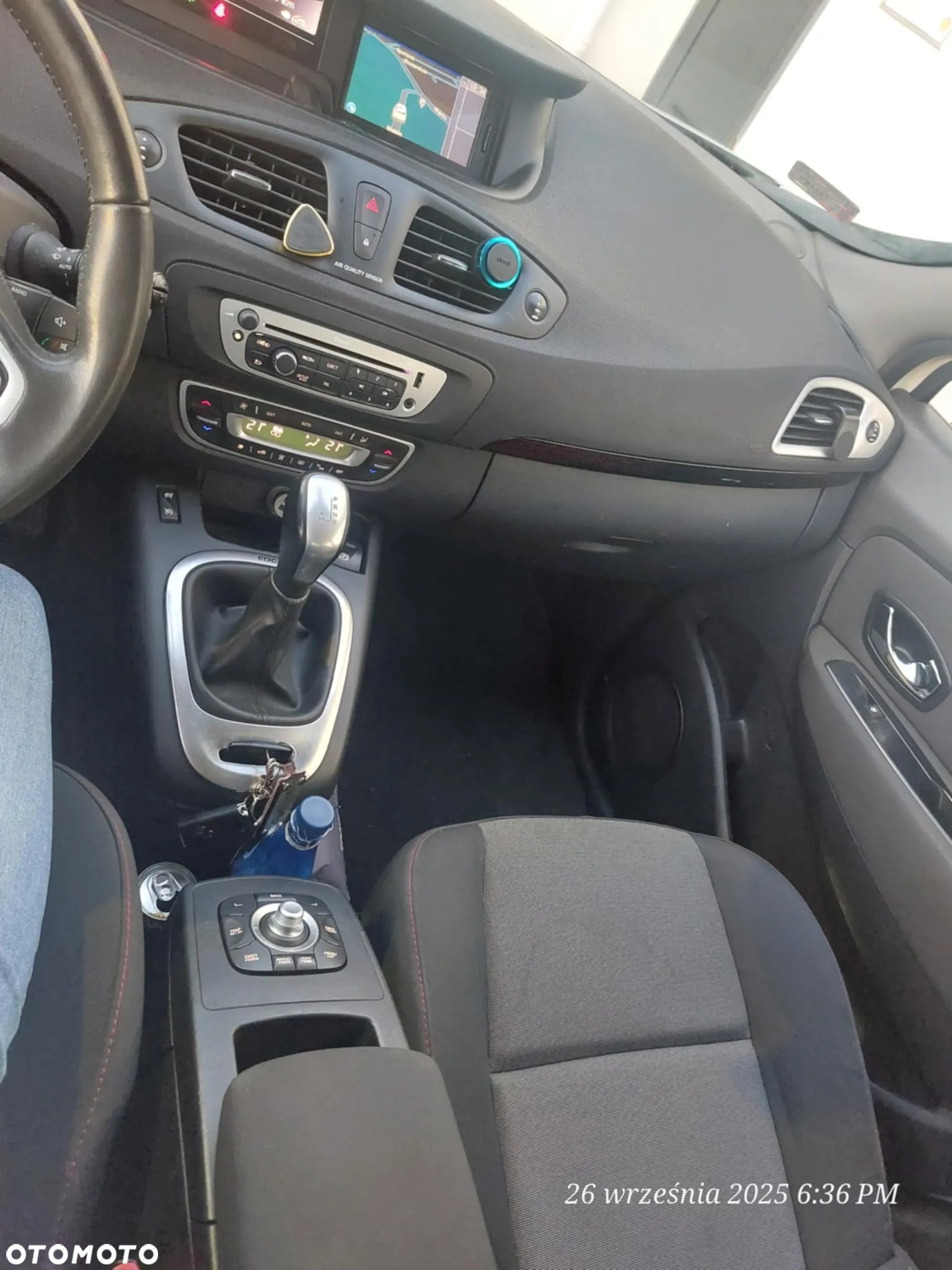 Renault Grand Scenic Gr 1.5 dCi TomTom Edition EDC - 15