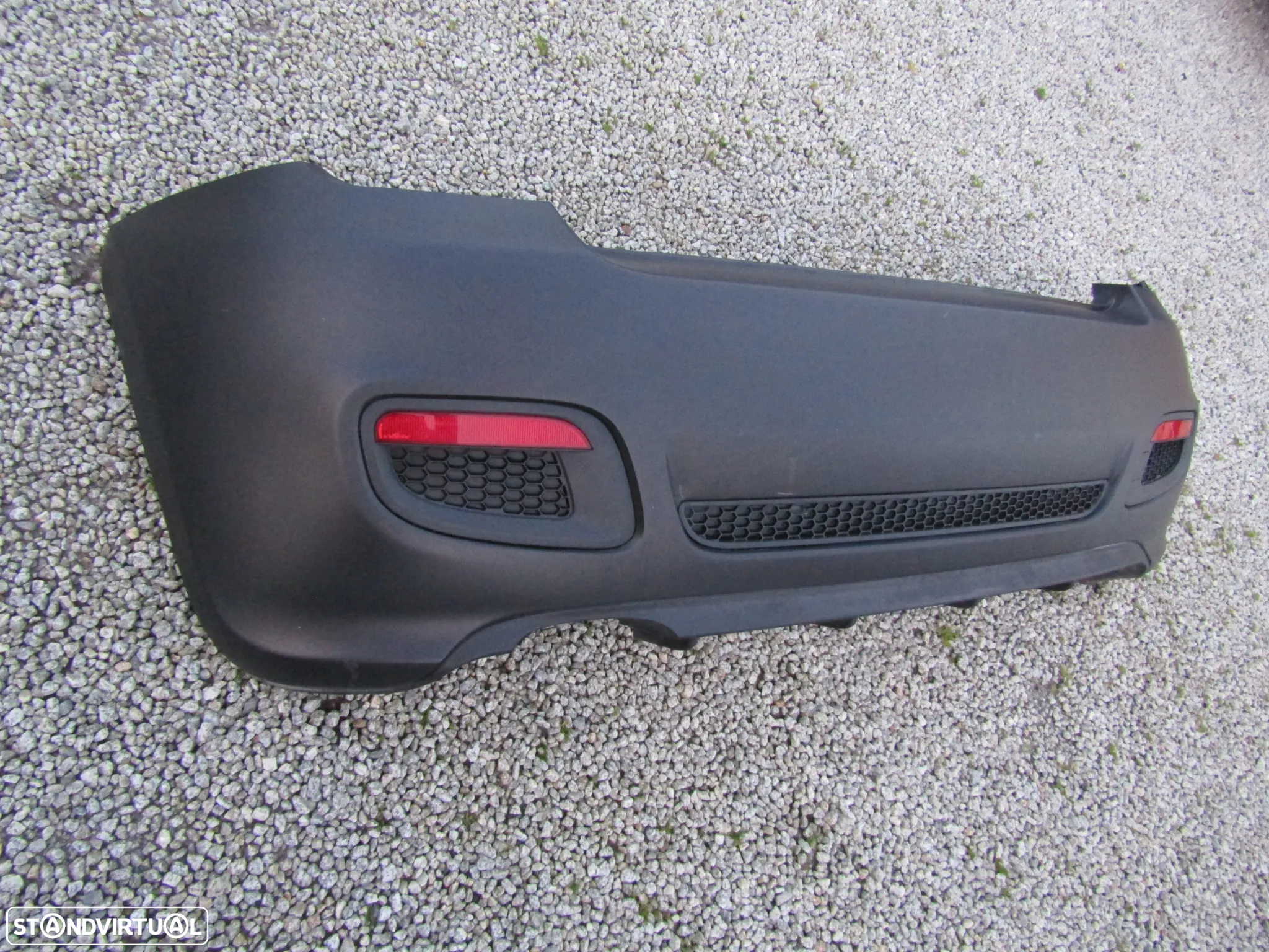 Para-choques tras FIAT 500 SPORT (Original) - 2