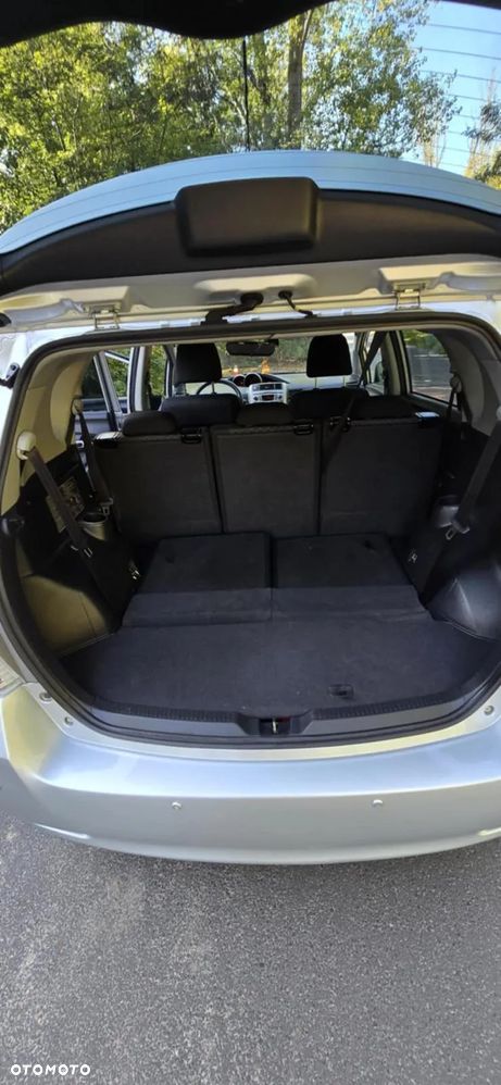 Toyota Verso 1.8 2010 7os - 11