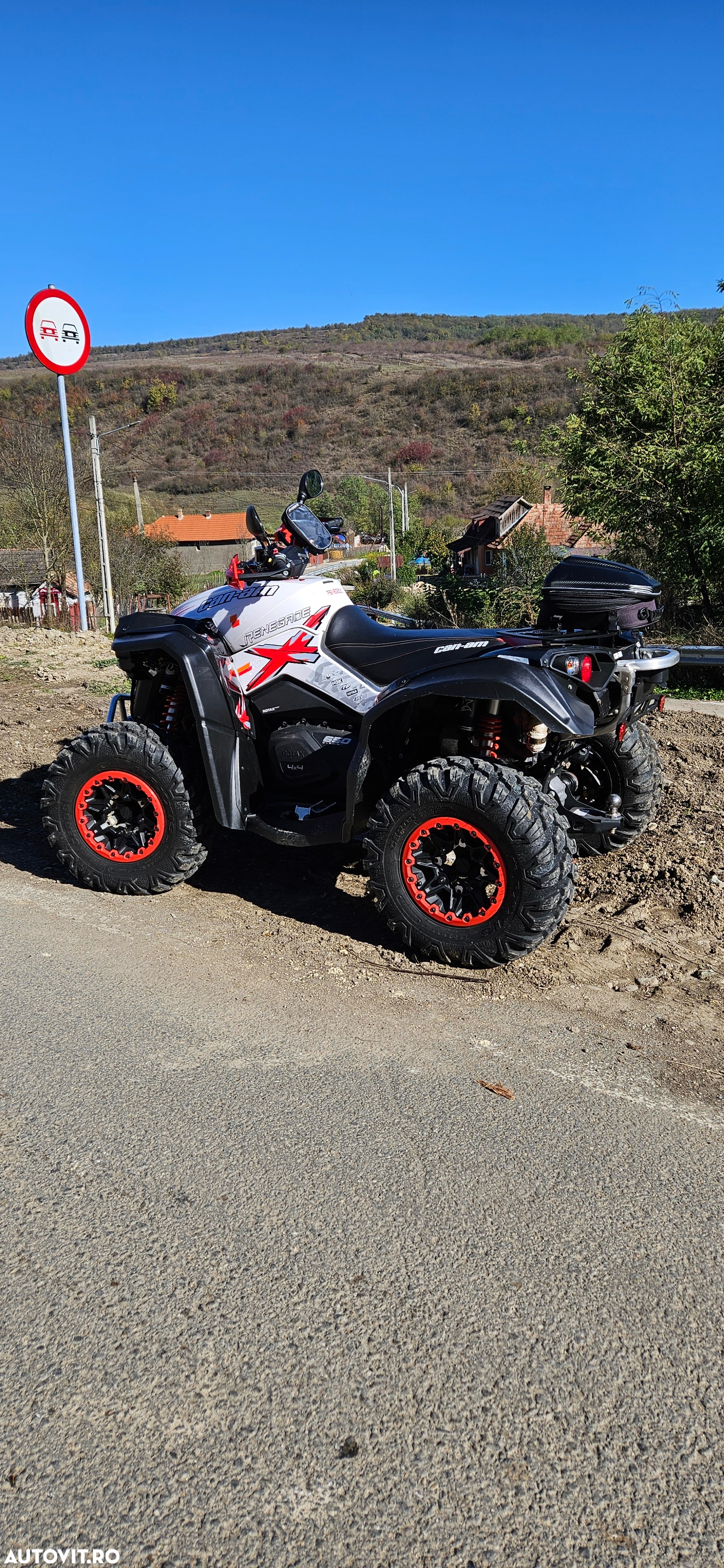 Can-Am Renegade - 3