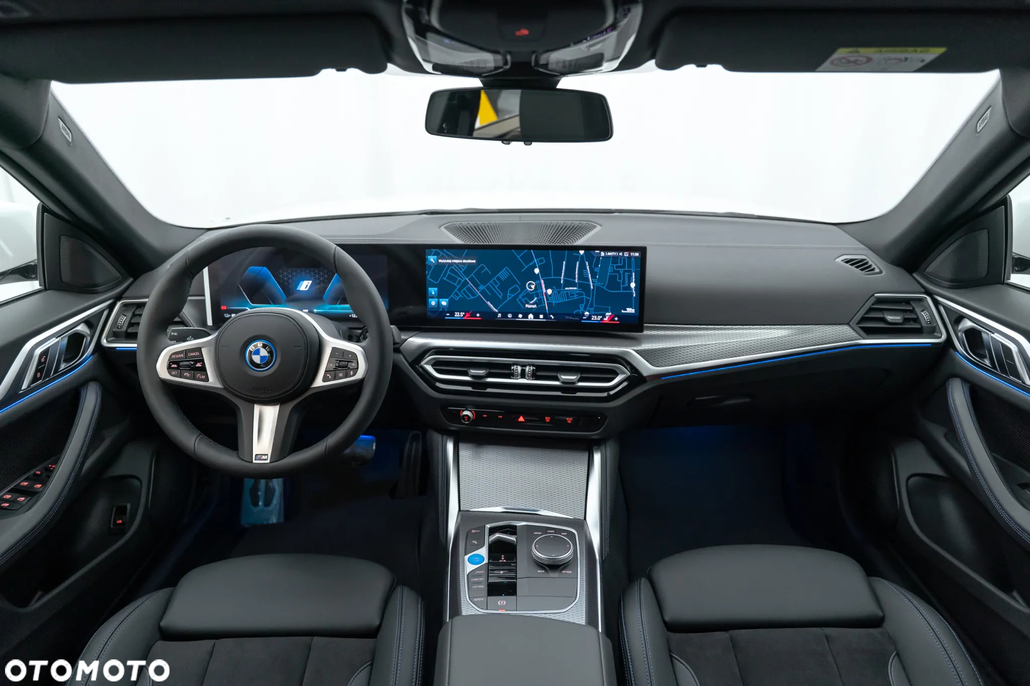 BMW i4 - 32