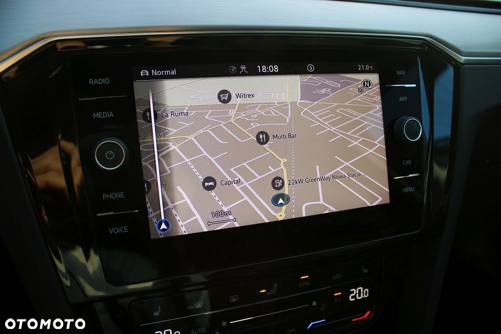 Volkswagen Passat Variant 2.0 TDI SCR Elegance DSG - 28