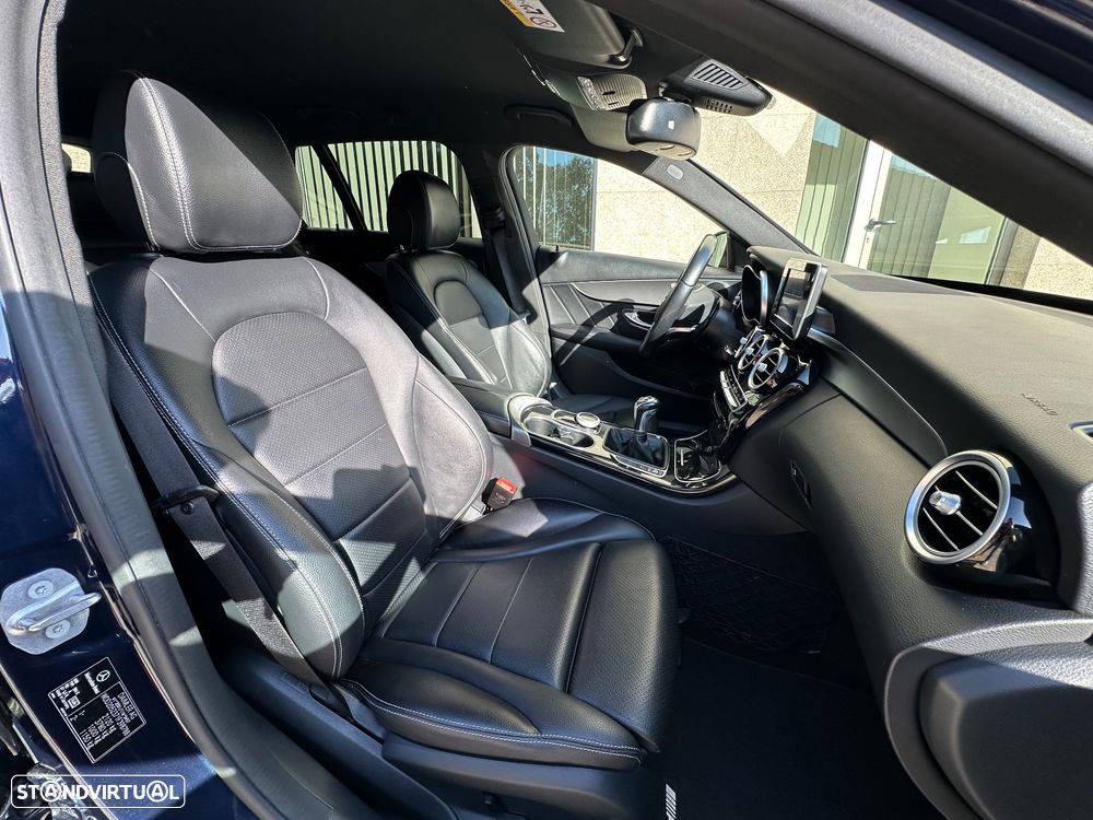 Mercedes-Benz C 200 d AMG Line - 25