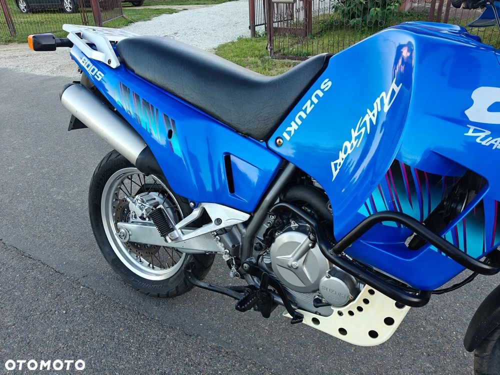 Suzuki DR - 9