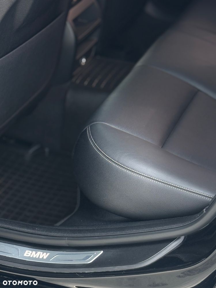 BMW Seria 5 520d Luxury Line - 27