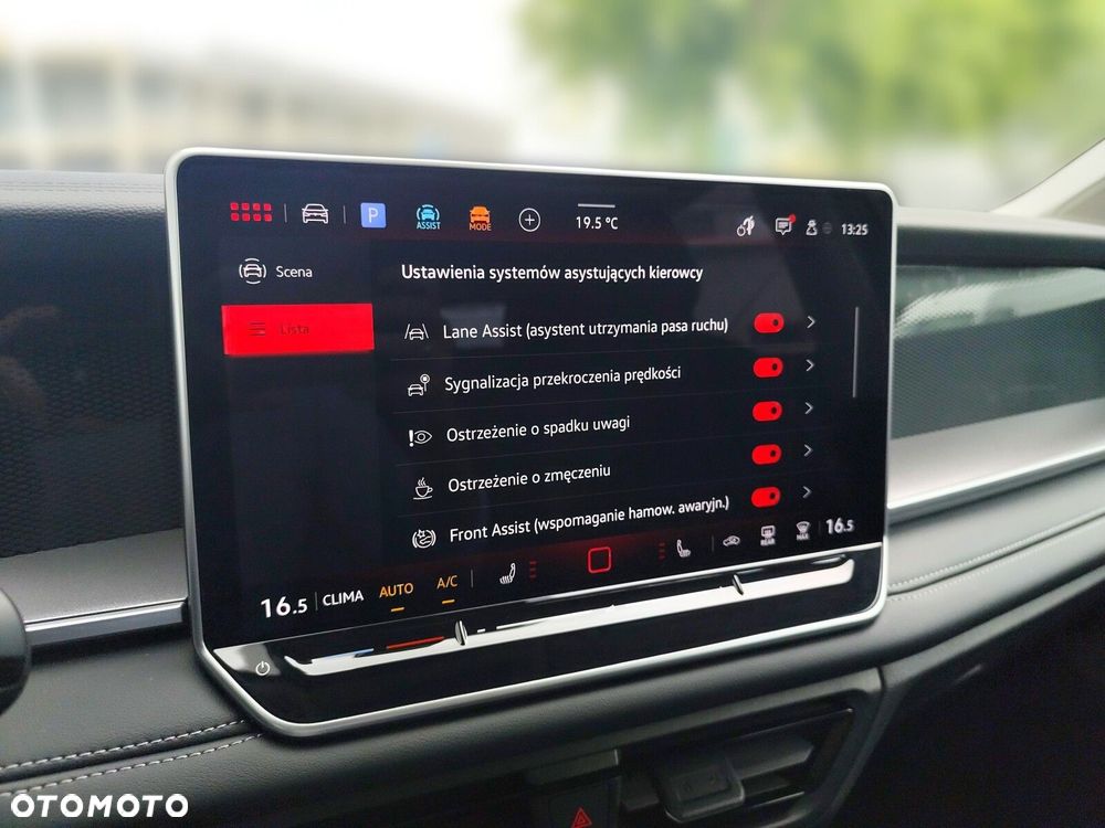 Volkswagen Tayron 1.5 eTSI mHEV Life DSG - 24