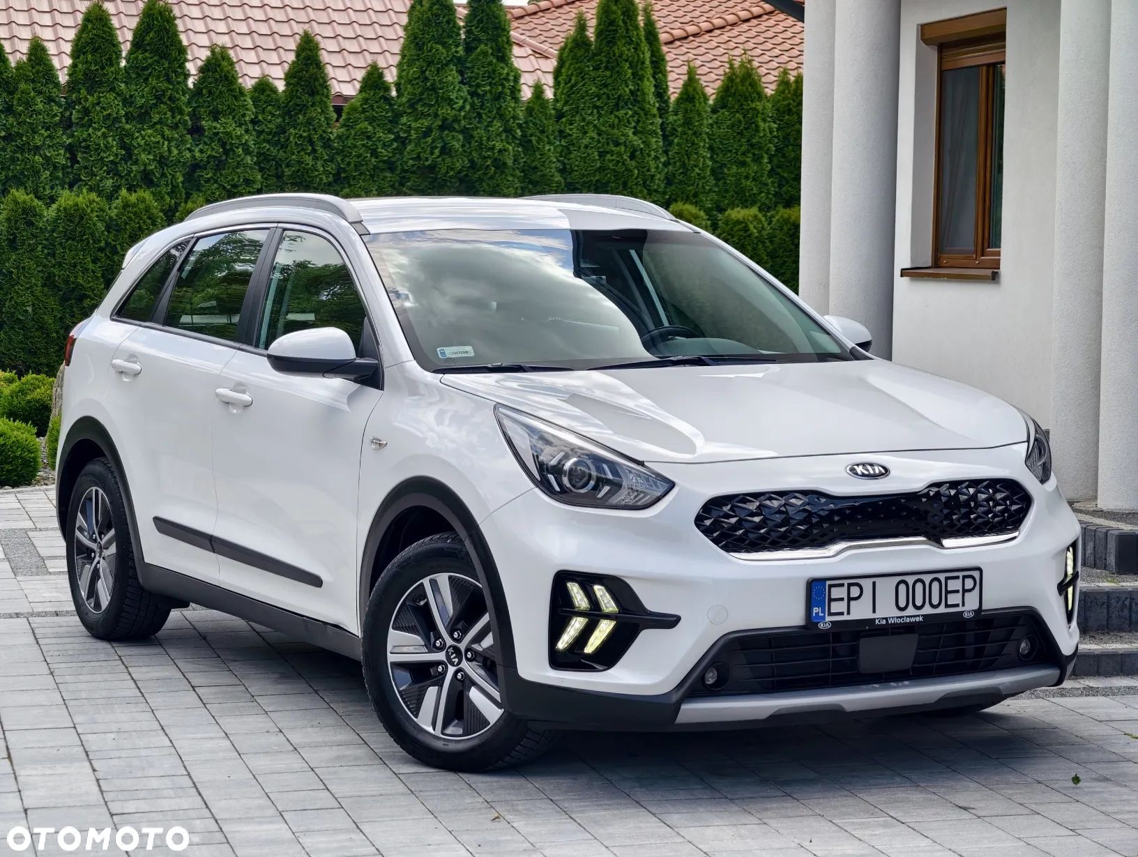 Kia Niro 1.6 GDI Hybrid L Business Line - 1