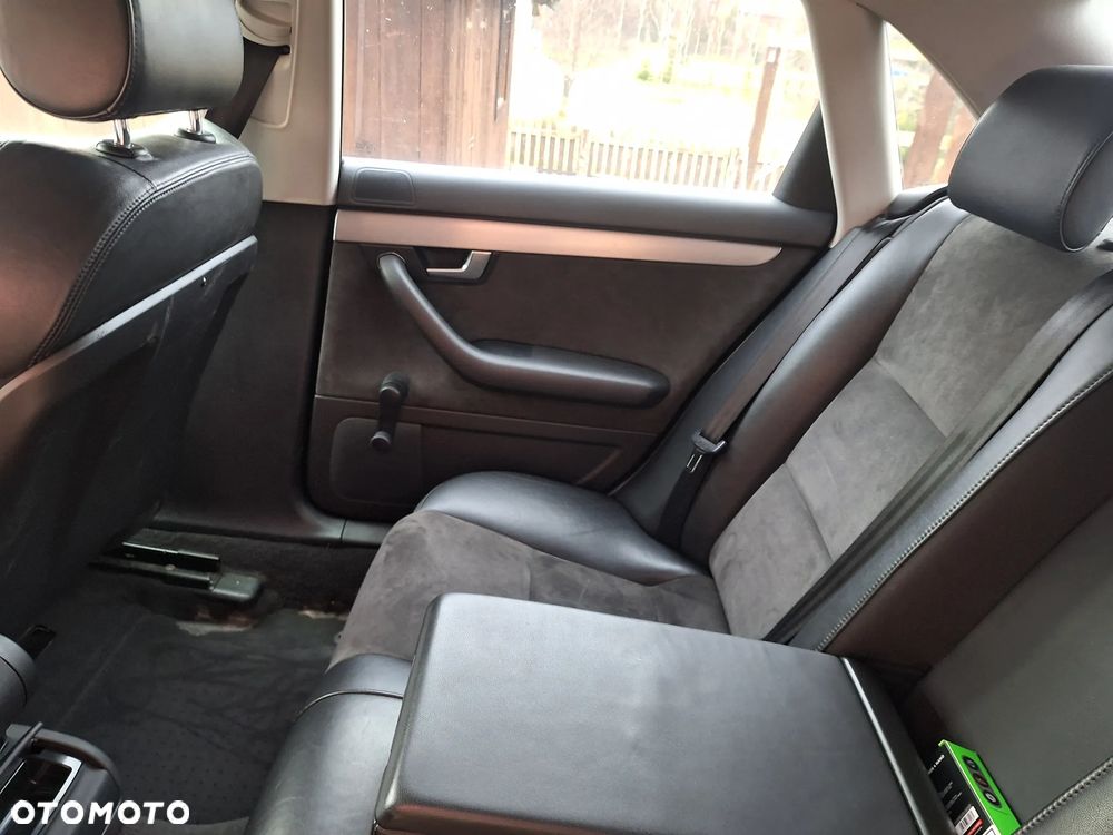 Audi A4 Limousine 2.0 TDI DPF - 30