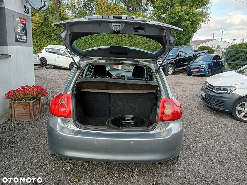 Toyota Auris - 7