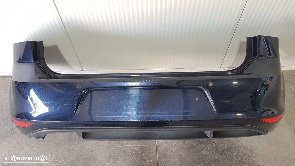 PARA-CHOQUES TRASEIRO VOLKSWAGEN GOLF VII LIM. GTE - 1