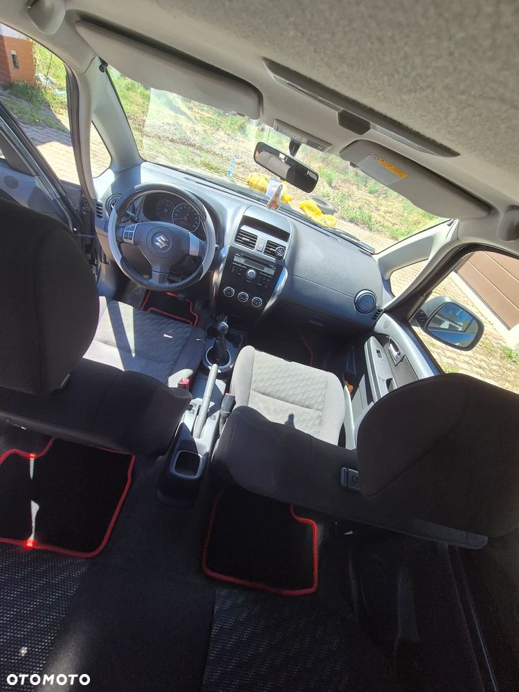 Suzuki SX4 1.6 GLX / Comfort - 8