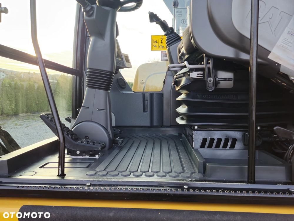 Caterpillar M 317 F - 14