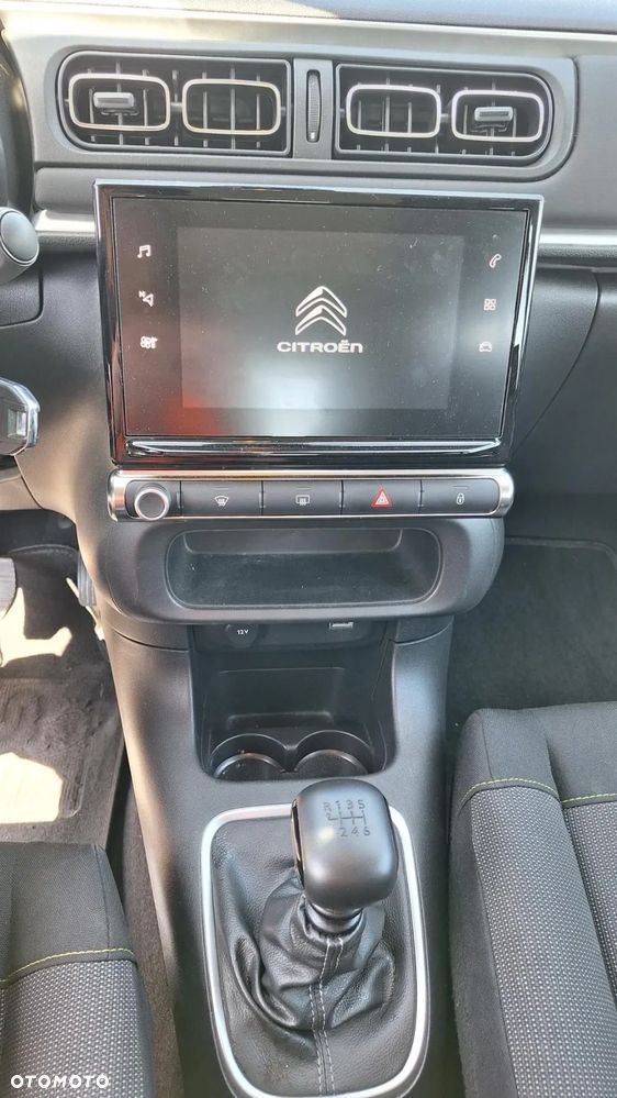 Citroën C3 1.2 PureTech Shine - 13