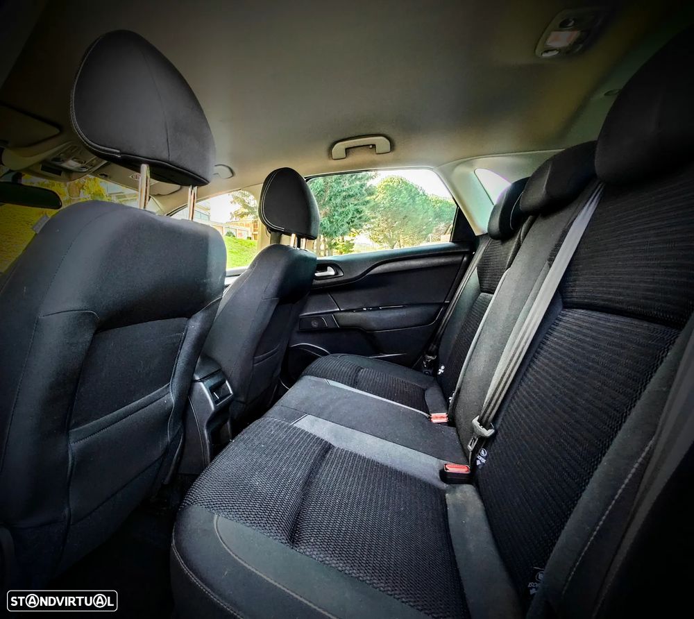 Citroën C4 PureTech e-THP 130 Exclusive - 10