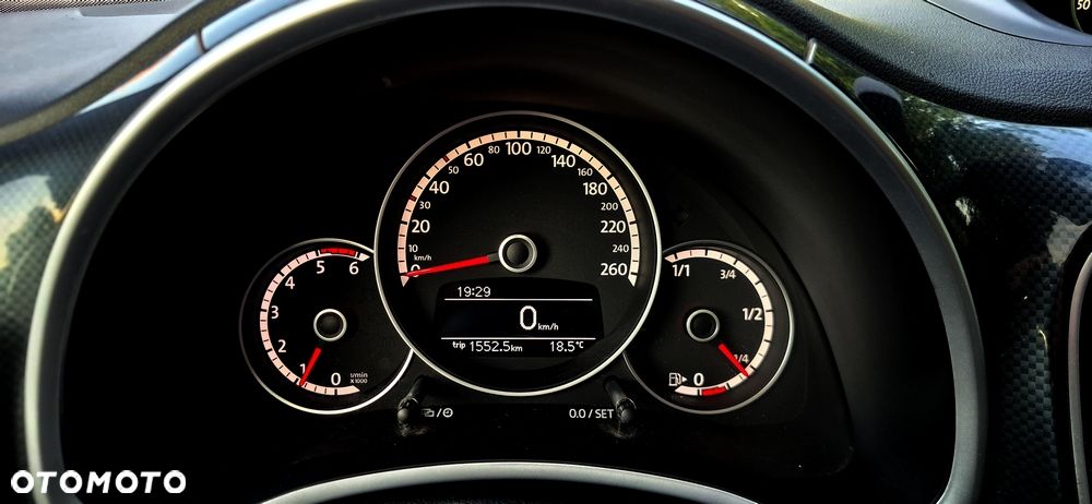 Volkswagen Beetle 2.0 TDI DPF Exclusive Sport - 31