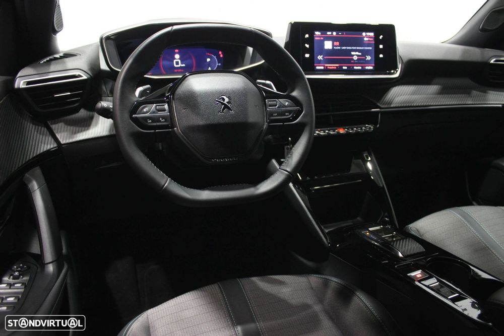 Peugeot 2008 1.5 BlueHDi Allure EAT8 - 20
