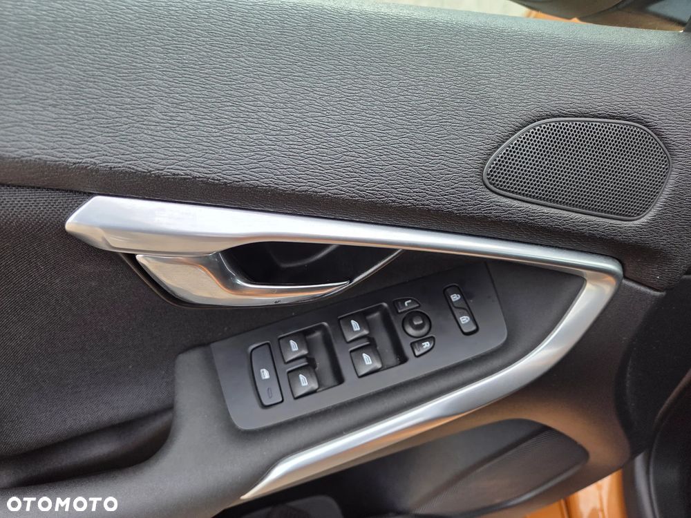 Volvo V40 T2 You - 14