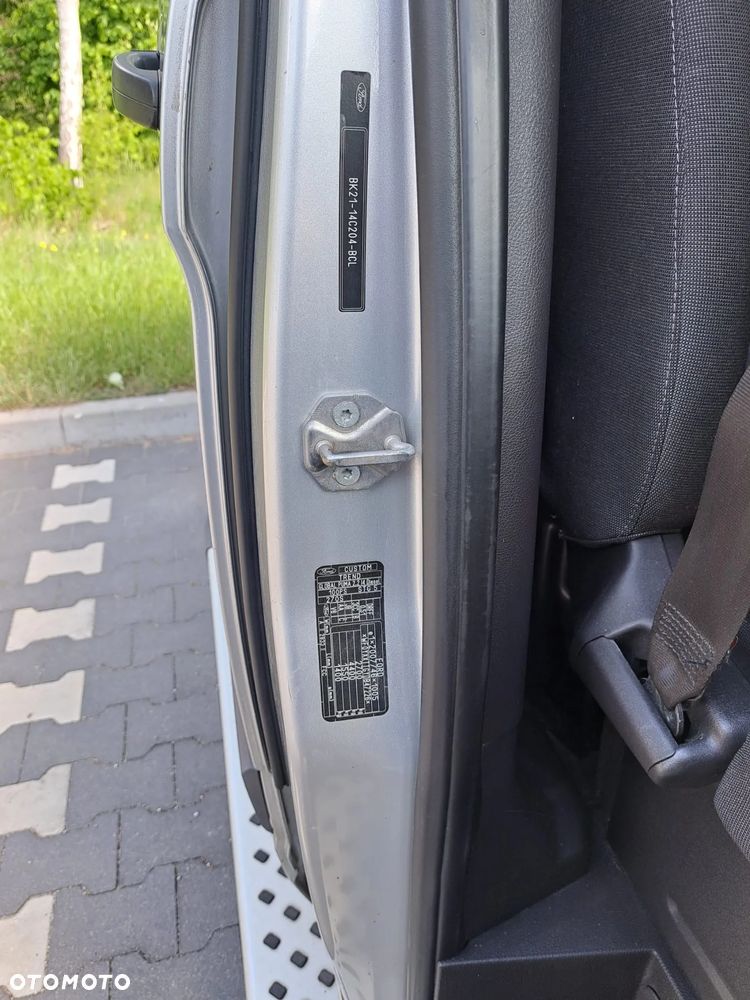 Ford TRANSIT CUSTOM - 10