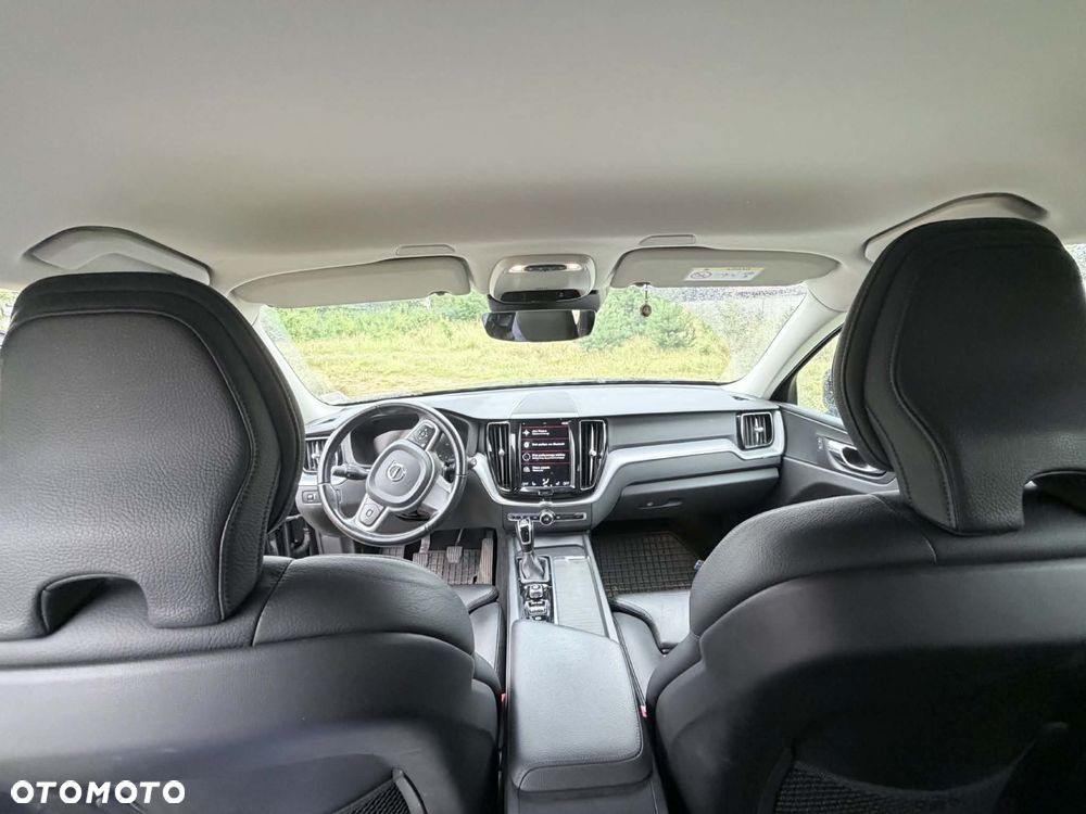 Volvo XC 60 - 8