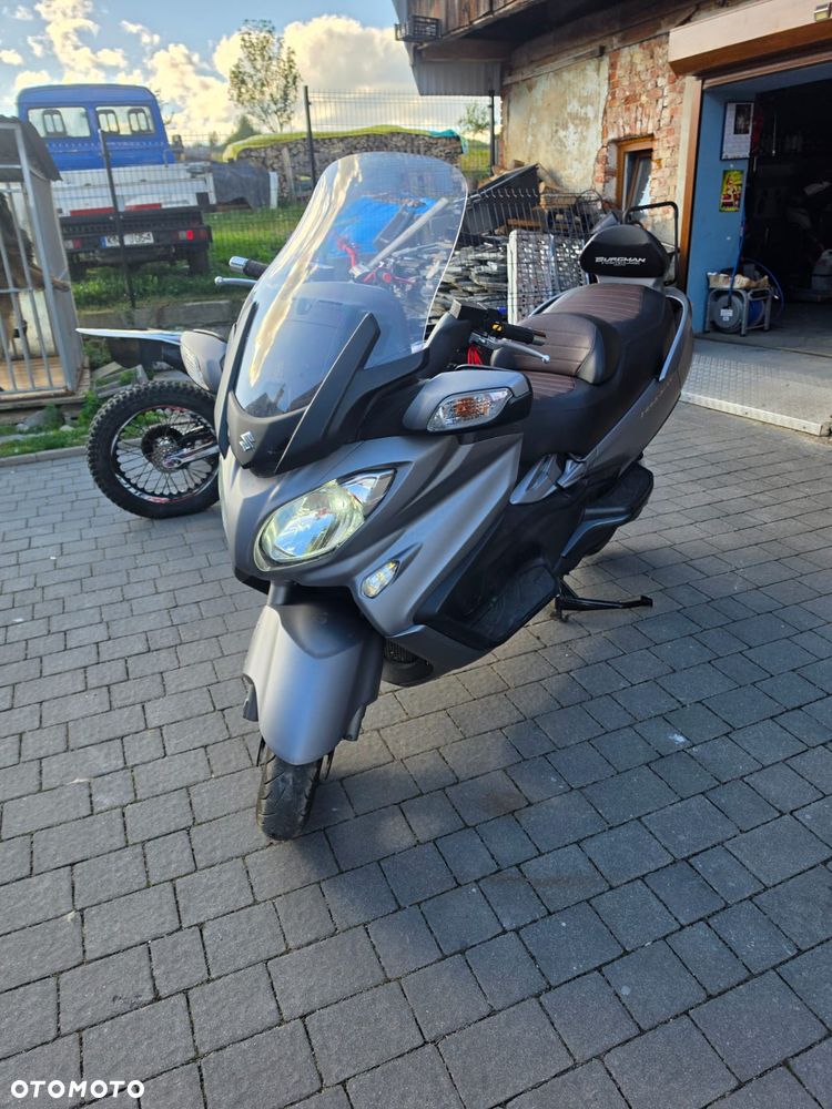 Suzuki Burgman - 1