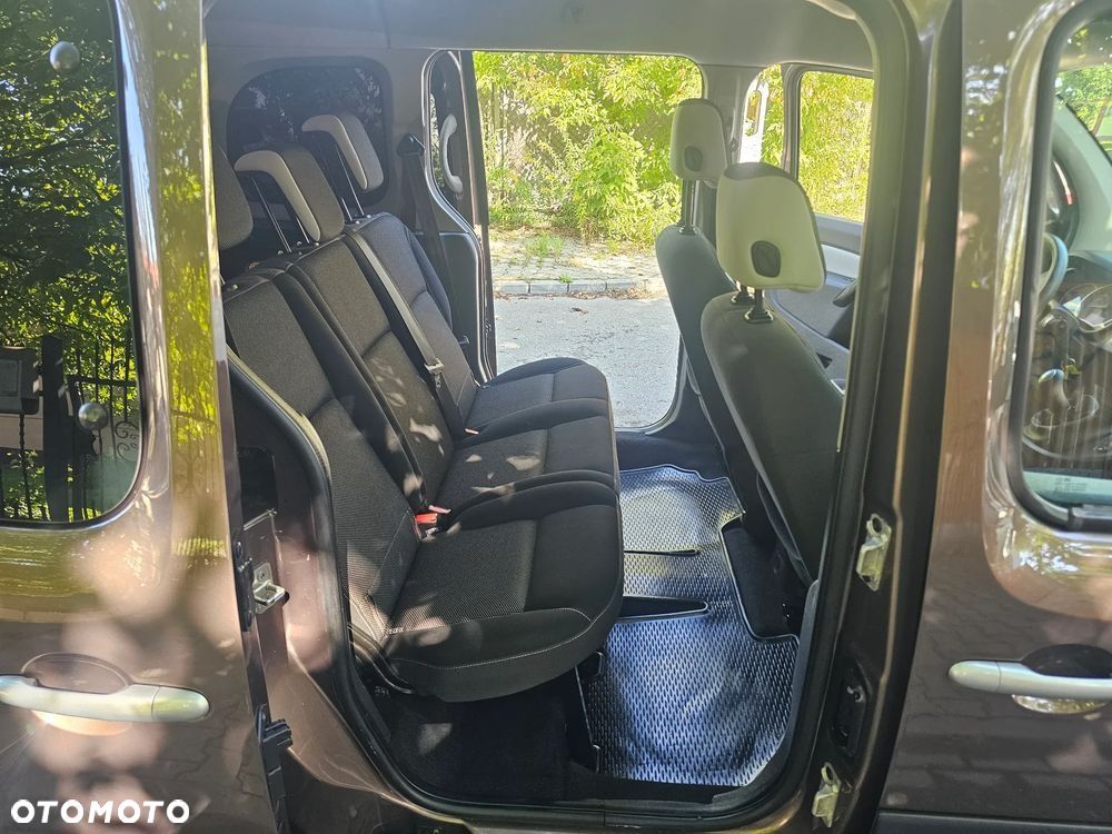 Renault Kangoo 1.6 16V 105 Happy Family - 17