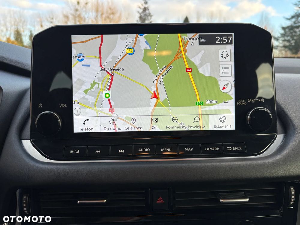 Nissan Qashqai 1.3 DIG-T ACENTA - 24