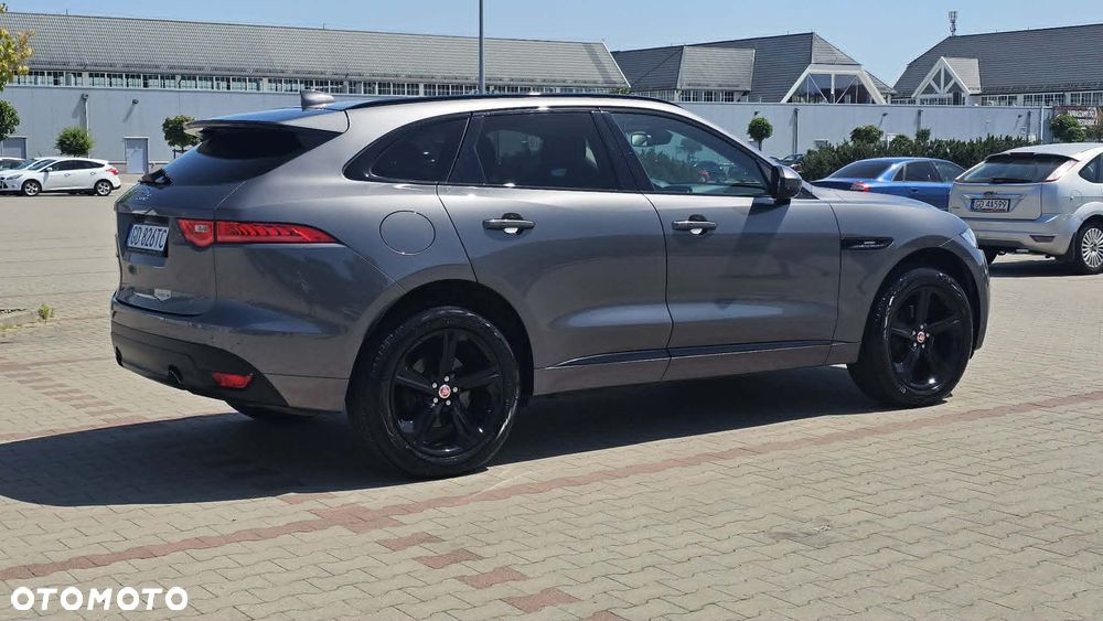 Jaguar F-Pace 2.0 i4P AWD R-Sport - 4