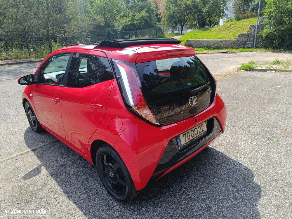 Toyota Aygo 1.0 X-Wave - 18