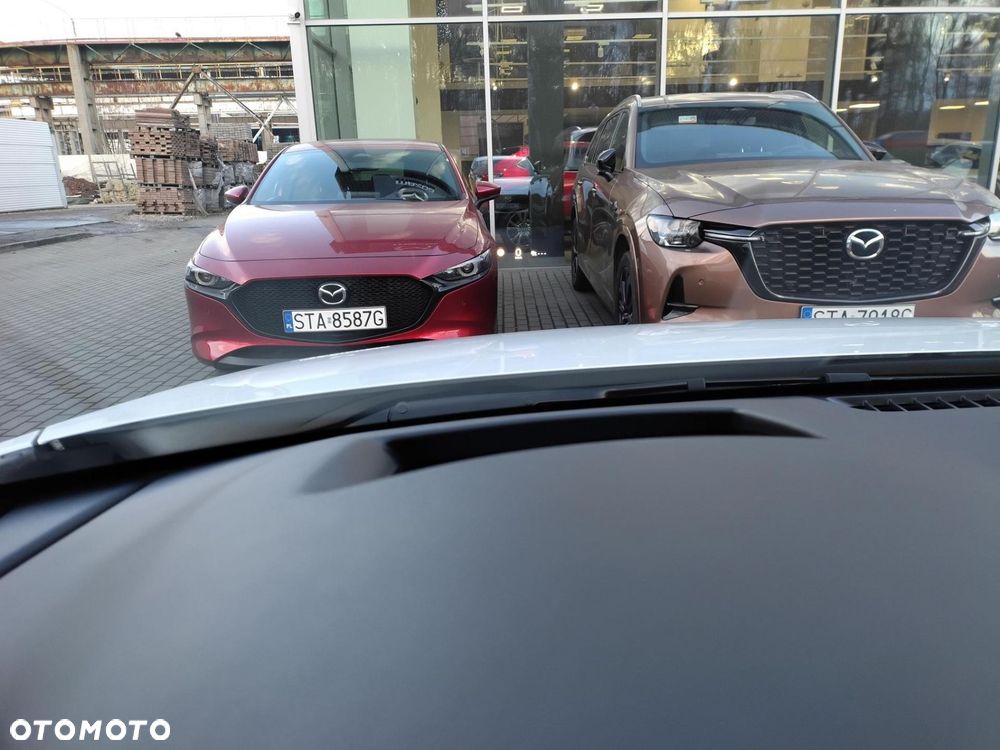 Mazda 3 - 16