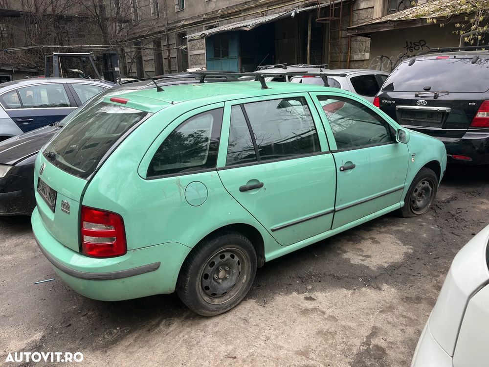 Dezmembrez Skoda Fabia 1 break verde 1,4 16v 2003 - 13