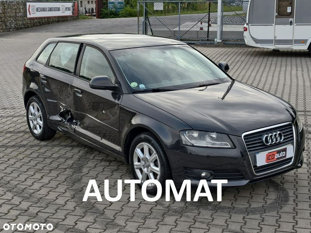 Audi A3 Sportback - 1