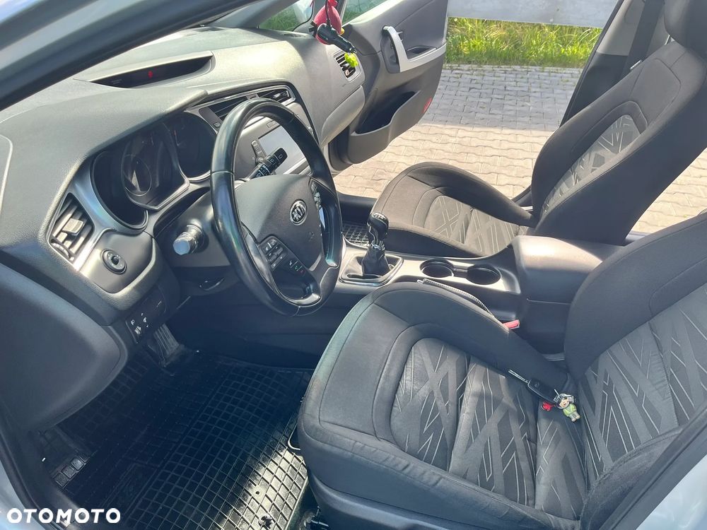 Kia Ceed 1.6 CRDi M - 14