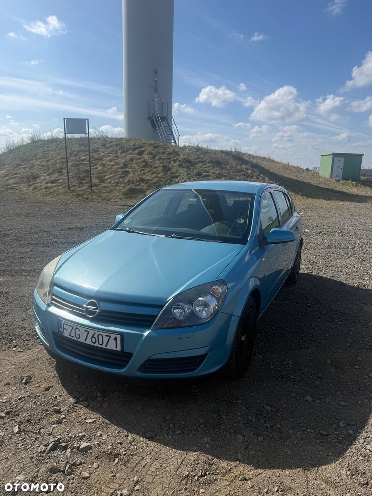 Opel Astra 1.4 Essentia - 1