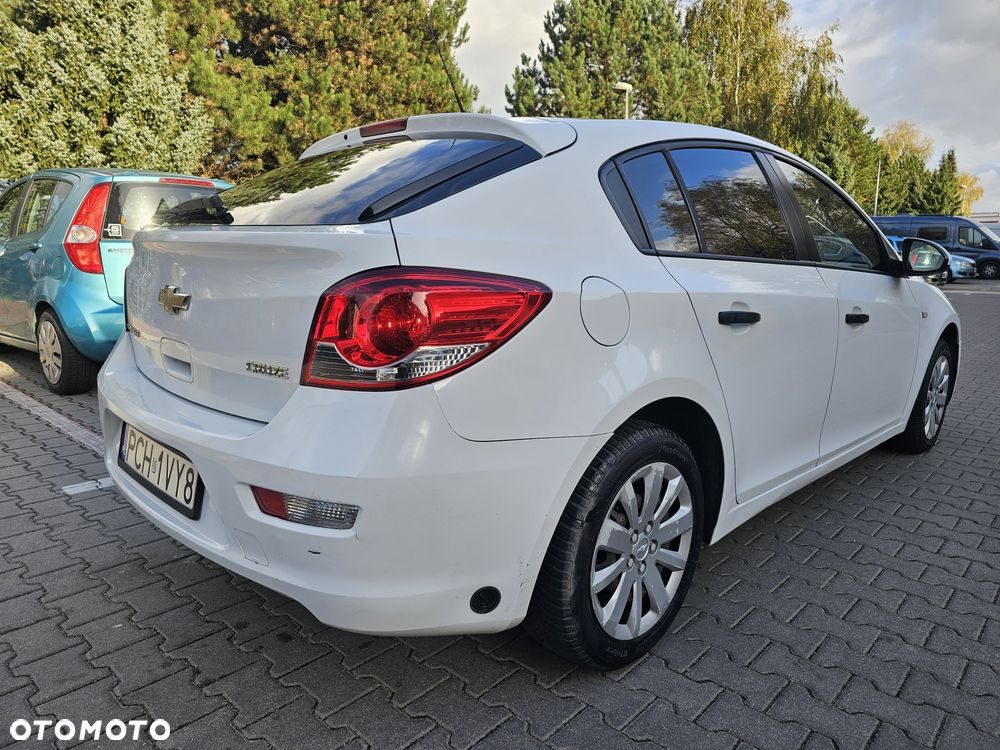 Chevrolet Cruze - 4