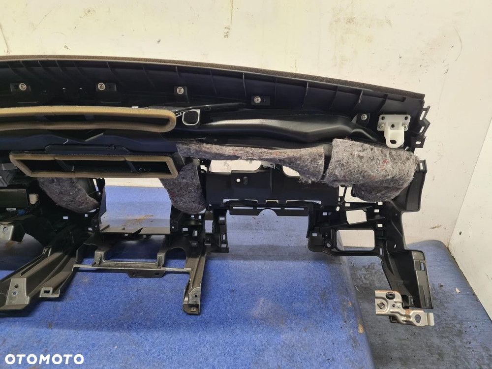 MITSUBISHI LANCER VIII HB DESKA ROZDZIELCZA KOKPIT - 10