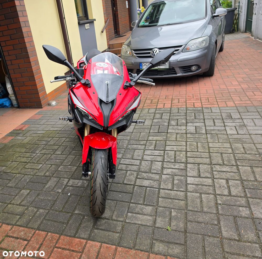 QJMOTOR SRK 125R - 2