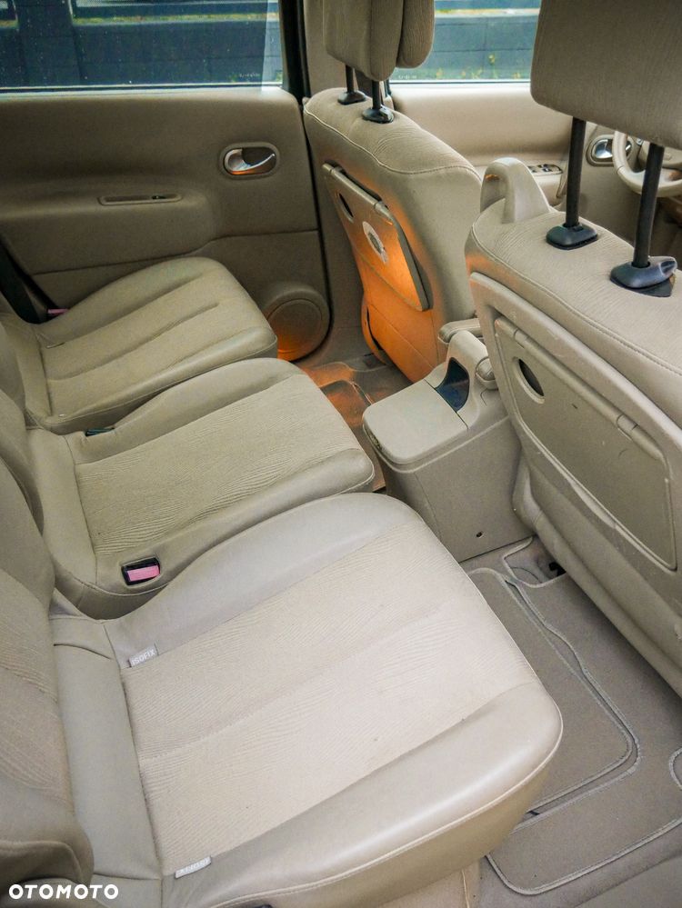 Renault Grand Scenic - 16