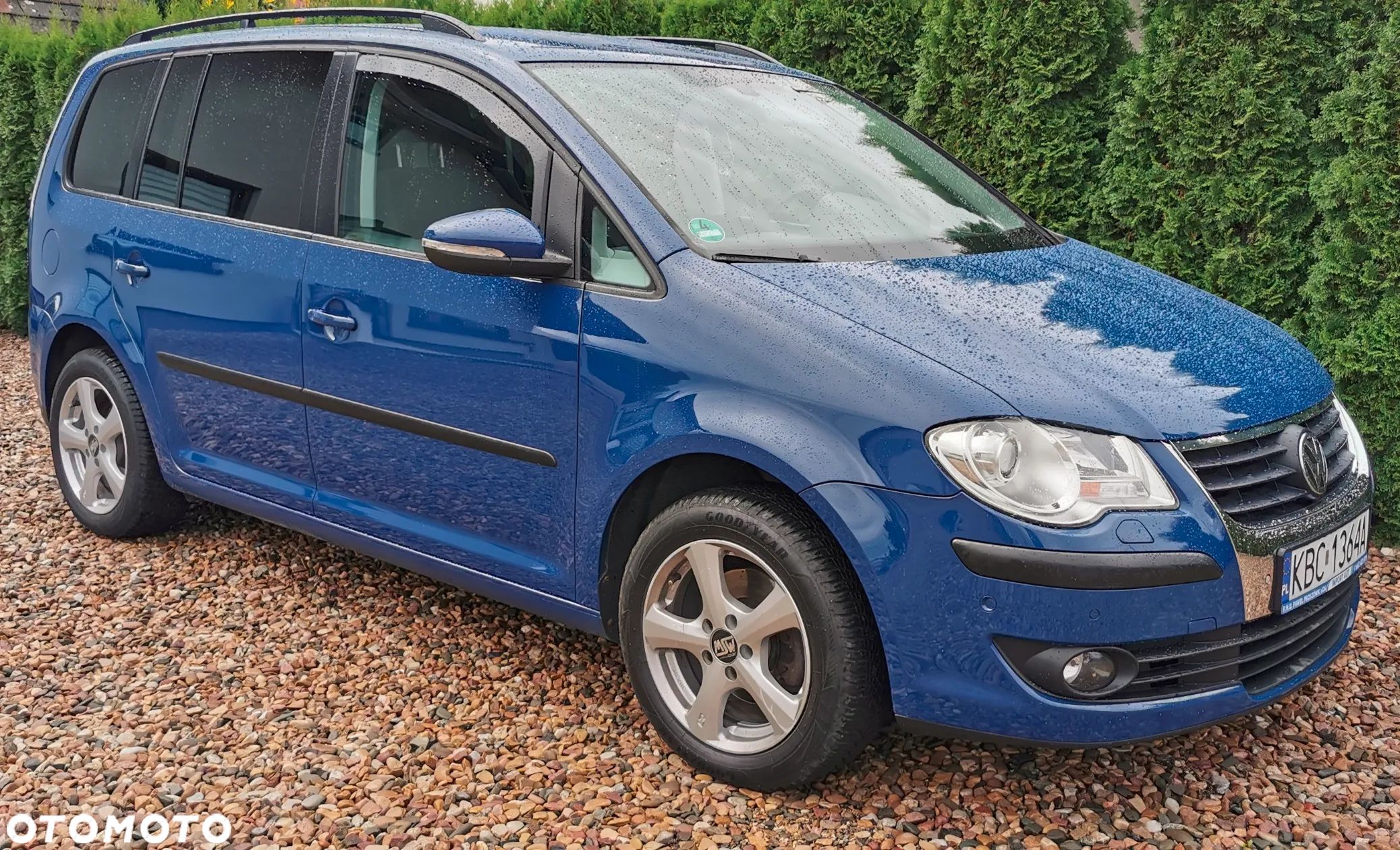 Volkswagen Touran 1.9 TDI DPF Trendline DSG - 1