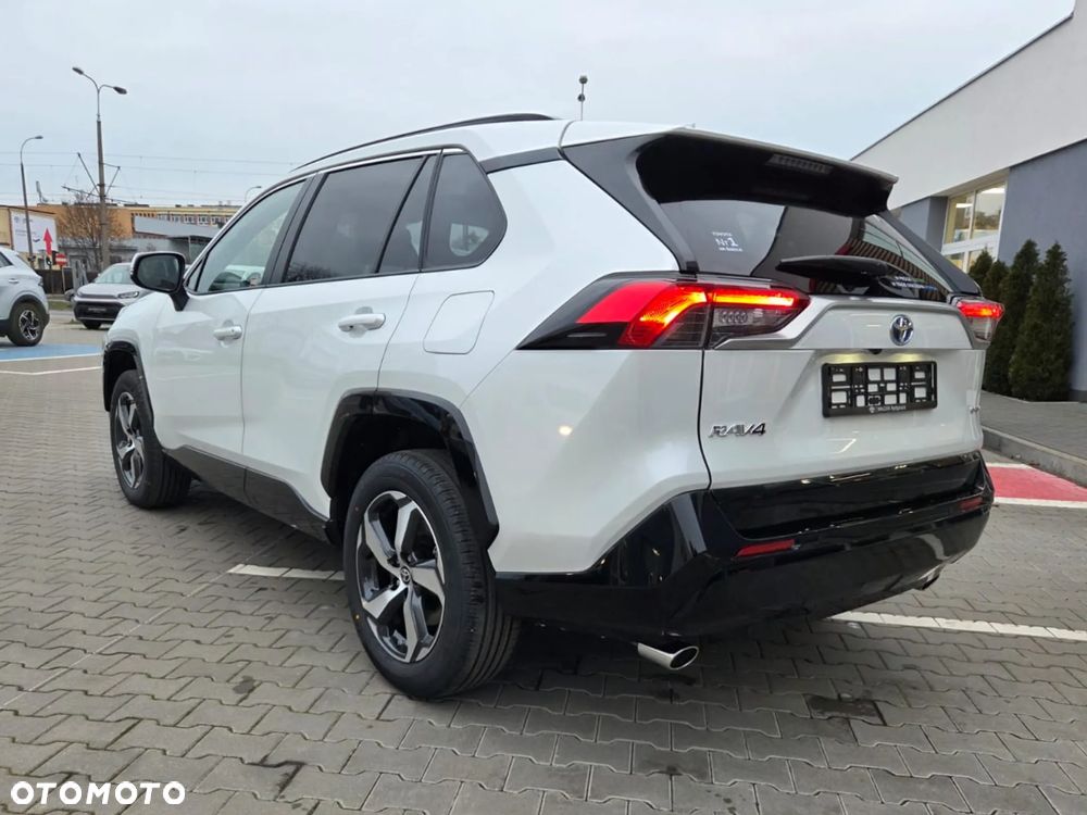 Toyota RAV4 - 4