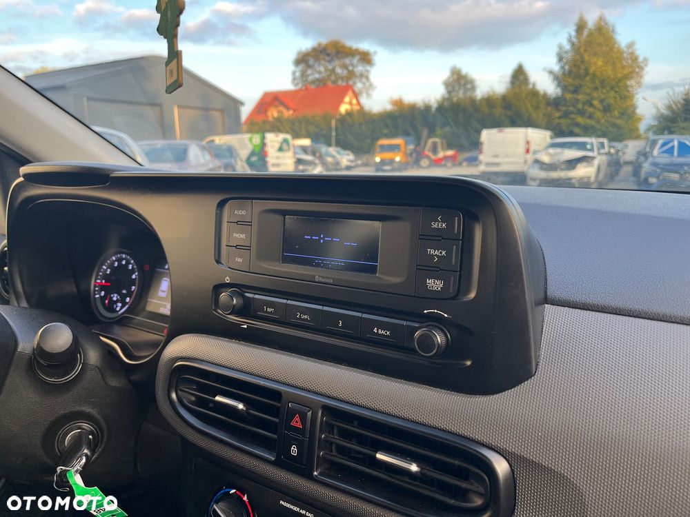 Hyundai i10 - 11