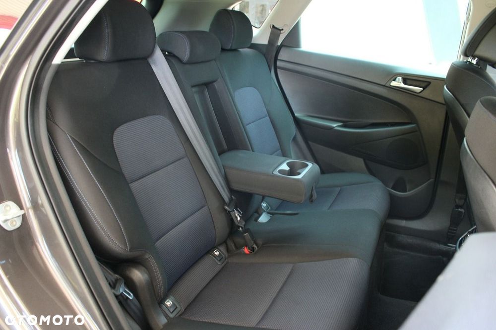 Hyundai Tucson blue 1.6 GDi 2WD Advantage - 12