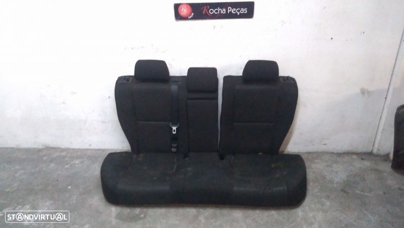 Estofos De Trás Toyota Avensis (_T25_) - 1