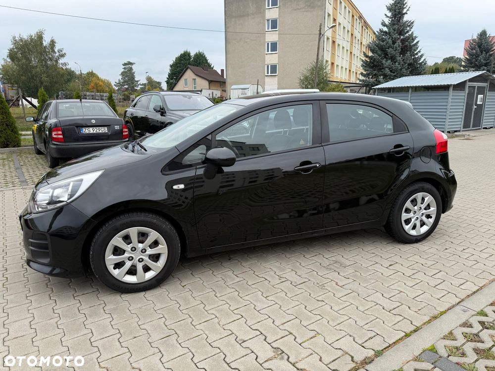 Kia Rio 1.2 M - 17