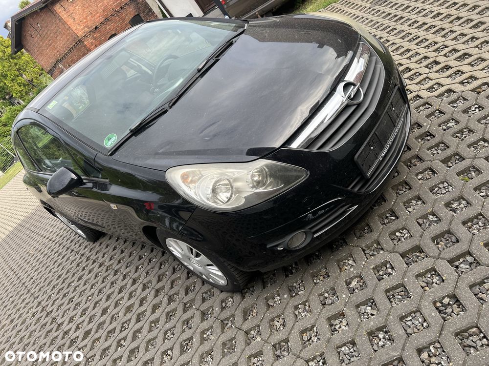 Opel Corsa - 2