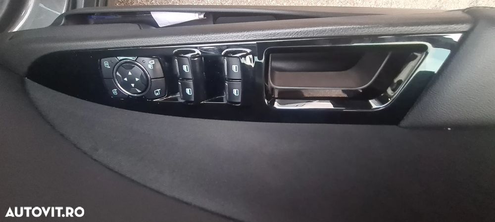 Ford Mondeo 2.0 TDCi Powershift Titanium - 6