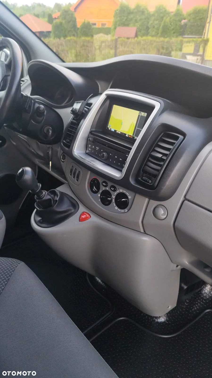 Opel Vivaro - 21