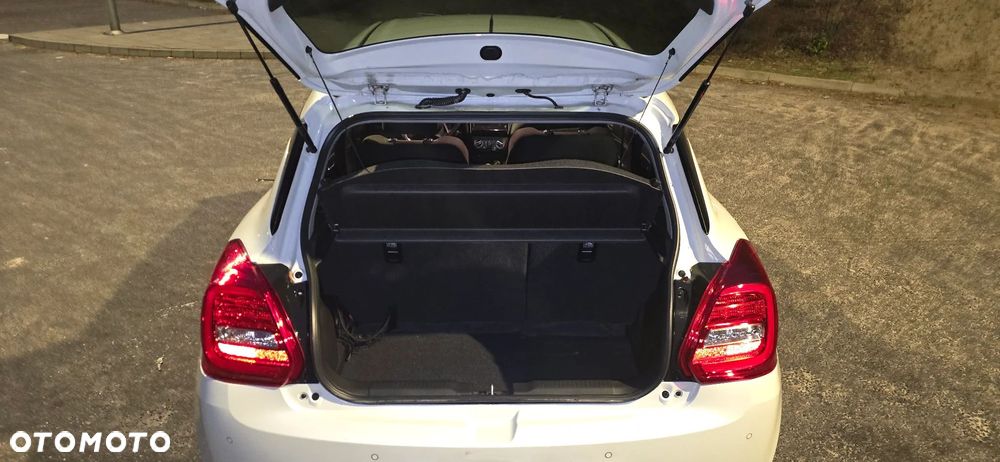 Suzuki Swift 1.2 Premium - 15